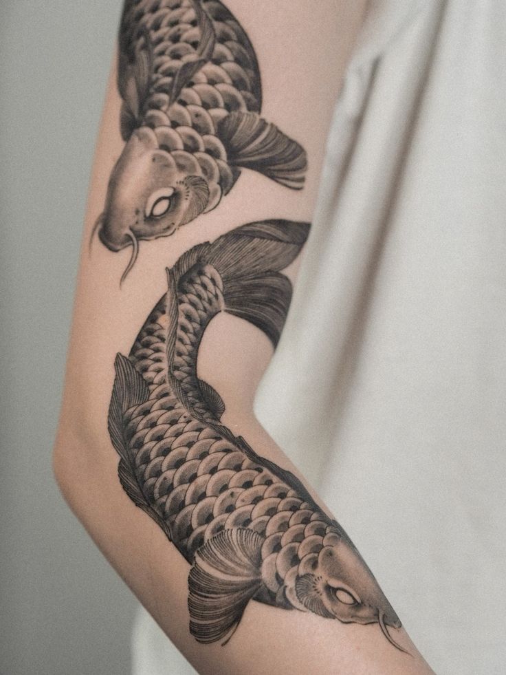Explore 20 Traditional Japanese Koi Fish Tattoos: Stunning Sleeve Designs for Men in