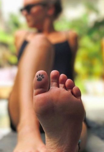 25 Ideas Tiny Things to Draw on Yourself
