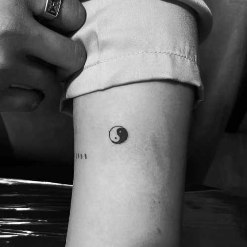 20 Psychology Tattoo Minimalist Ideas: Mindful Ink for the Thoughtful