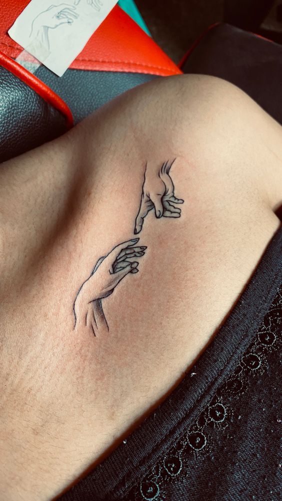 Explore 20 Unique Clavicle Tattoo Ideas: From Delicate Florals to Edgy Designs – Get Inspired!