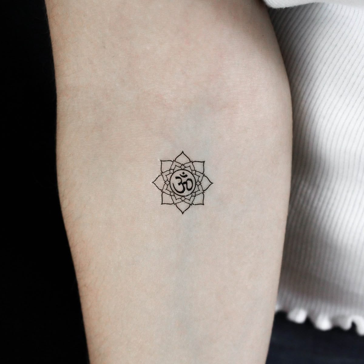 30 Om Tattoo Ideas: Minimal, Sacred & Infinitely Personal