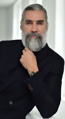 Discover Top Long Beard Styles of – Embrace Your Inner Style with These Trendsetting Looks!