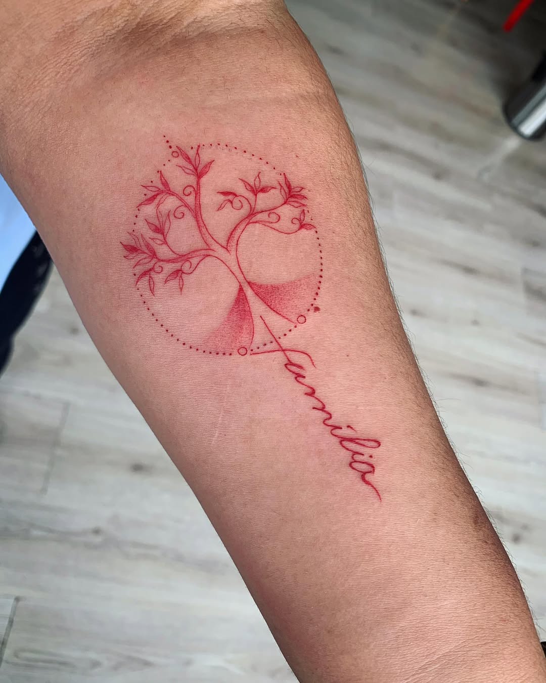 28 Family Tree Tattoo Designs Full of Meaning and Inspiration