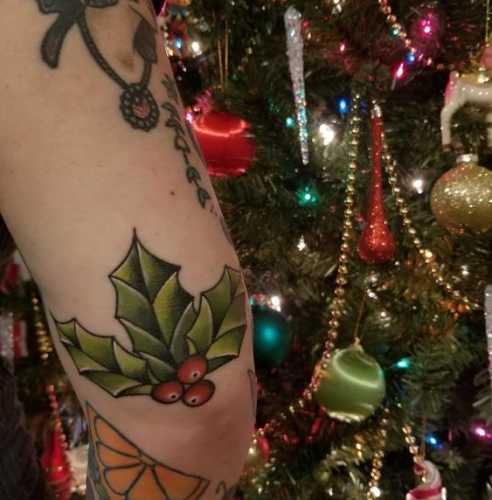 25 Christmas Tattoo Ideas: Festive Ink to Spread Holiday Cheer