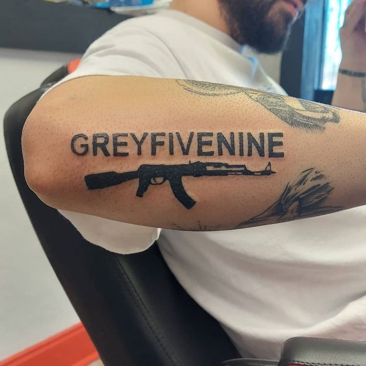 25 G59 Tattoos : Skull, Skeleton Hand, Barbed Wire, Ruby, $B, Lyrics, Stencil Tattoo Ideas