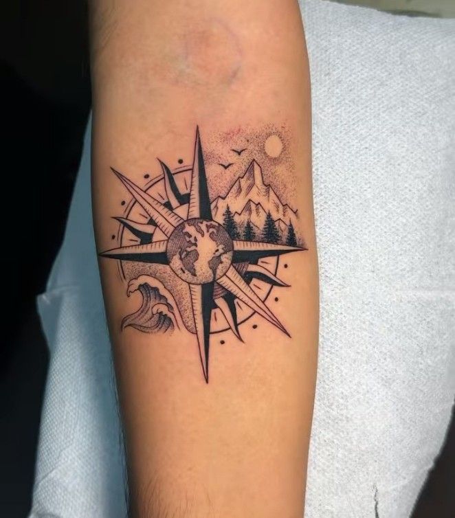 28 Compass Tattoo Ideas : Designs for Men and Women, Anchor, Traditional and More