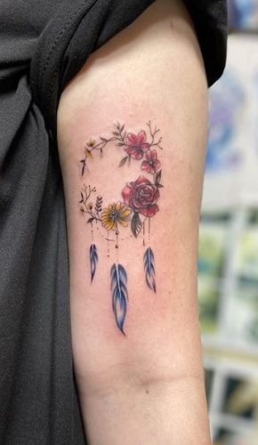 19 Sentimental Tattoo Ideas for Women