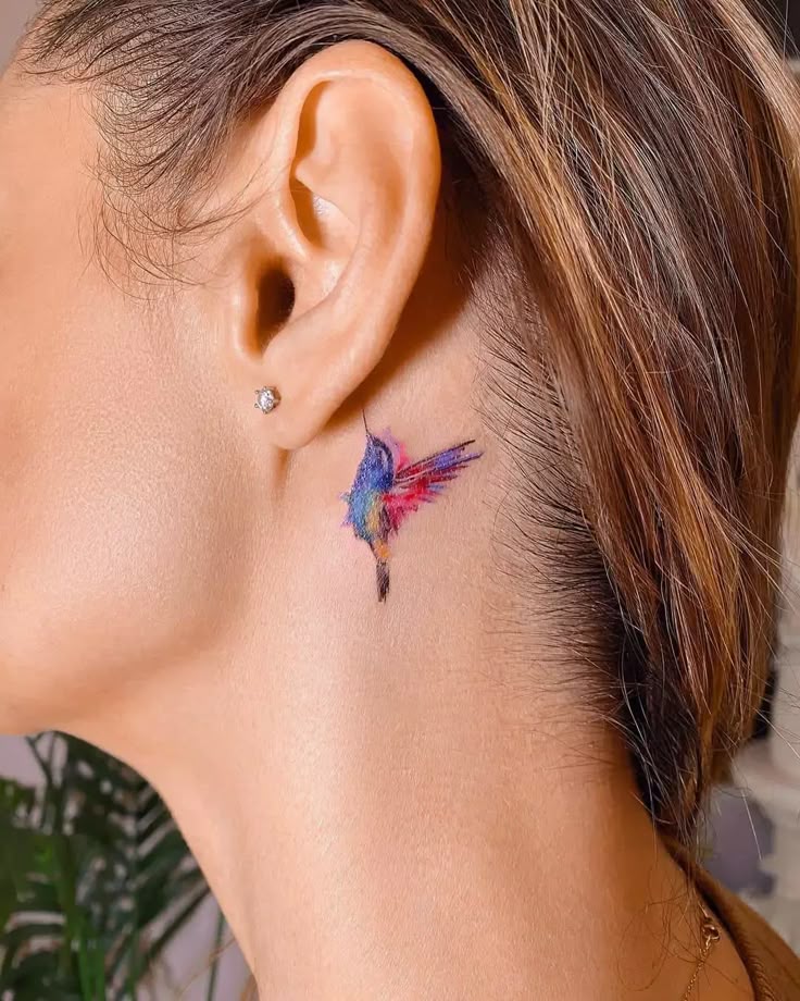 27 Stunning Hummingbird Tattoo Ideas for : Realistic, Minimalist, Geometric & Colorful Designs