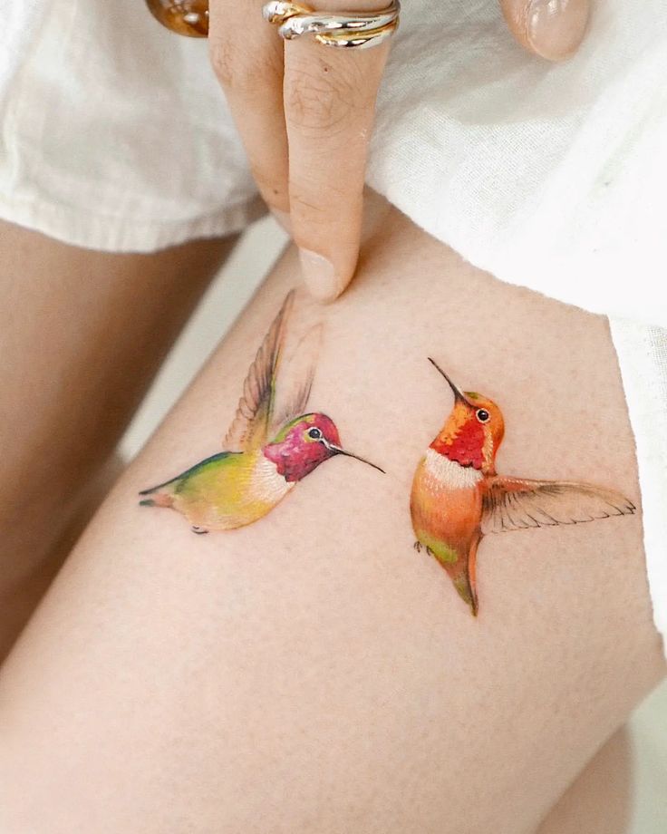 27 Stunning Hummingbird Tattoo Ideas for : Realistic, Minimalist, Geometric & Colorful Designs