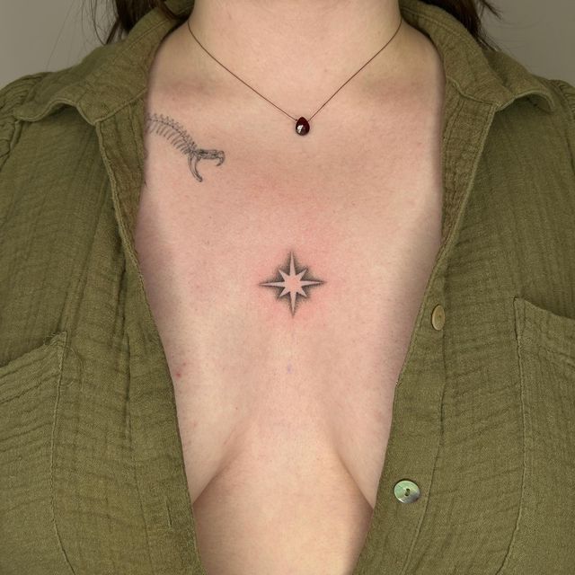 25 Tiny Tattoo Ideas with Meaning for : Strength, Family, Friends, Matching Couple Ink