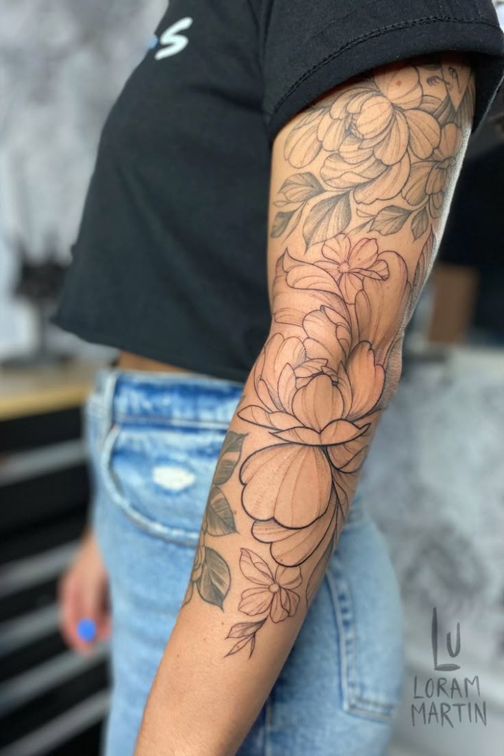 25 Ideas Peony Tattoo : Stunning Designs & Styles to Inspire Your Next Ink