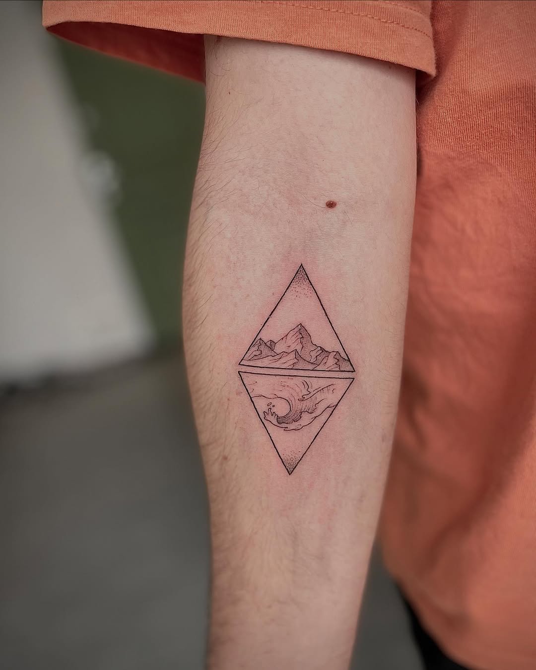 29 Triangle Tattoo Ideas: Sharp Lines, Big Stories