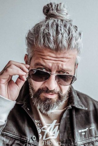 Trendsetting  Guide: 17 Men s Long Haircuts with Striking Style &#8211; Cuts for Every Face