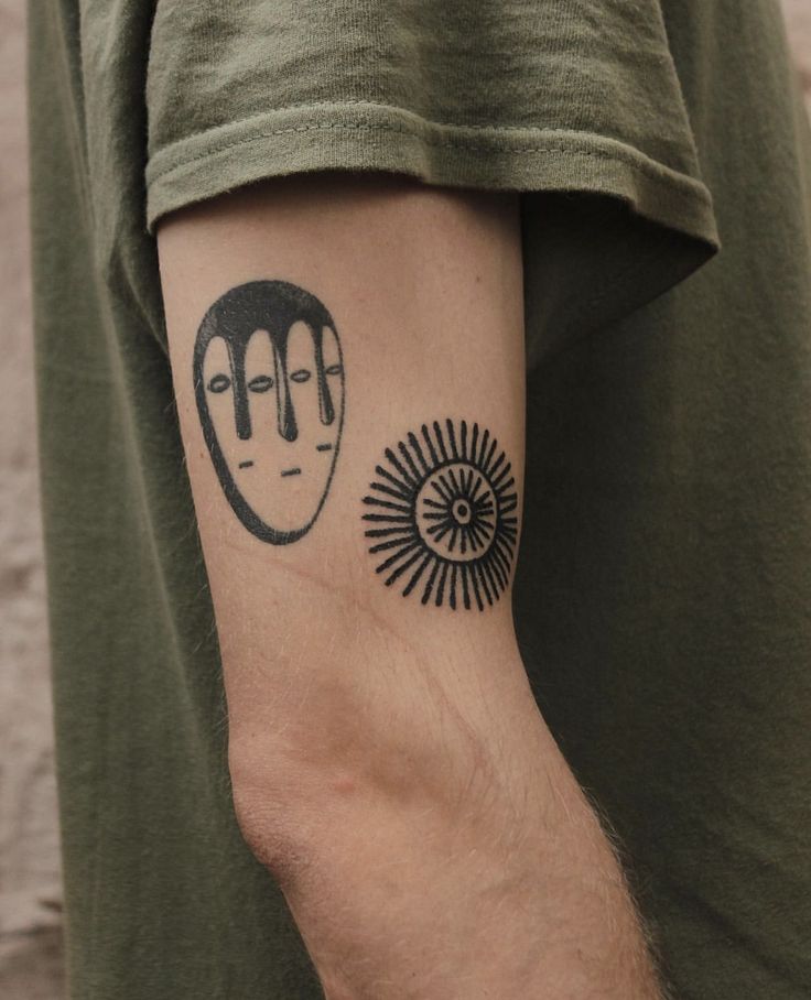 Discover 25 Minimalist Tattoo Ideas for Men : Unique and Meaningful Designs