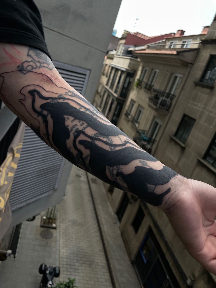 26 Arm Black Tattoo Ideas for : Bold, Stylish, and Timeless Ink
