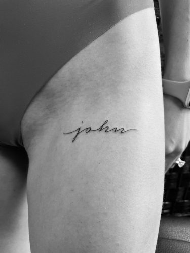 15 Stylish Hip Tattoo Ideas for Women