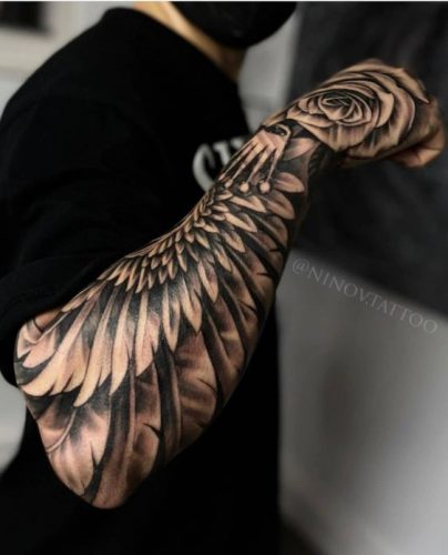 Explore Vibrant Feather Tattoo Ideas: Designs for Men and Women with Artistic and Cultural Significance