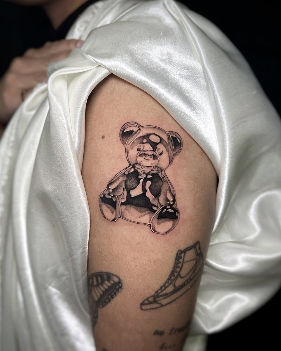 30 Teddy Bear Tattoo Designs Cute, Realistic, Fine Line, Matching, Feminine & Dark Tattoo Ideas
