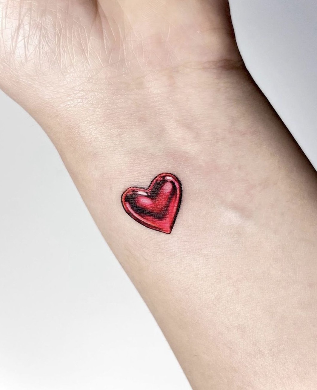 28 Heart Tattoo Designs Full of Meaning and Style