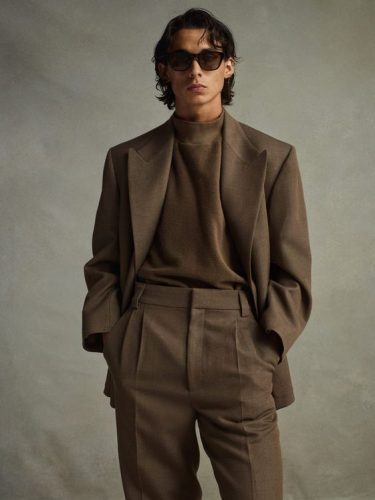 Explore 15 Top Men’s Suit Styles for : Classic, Casual, & Modern – Find Your Perfect Match