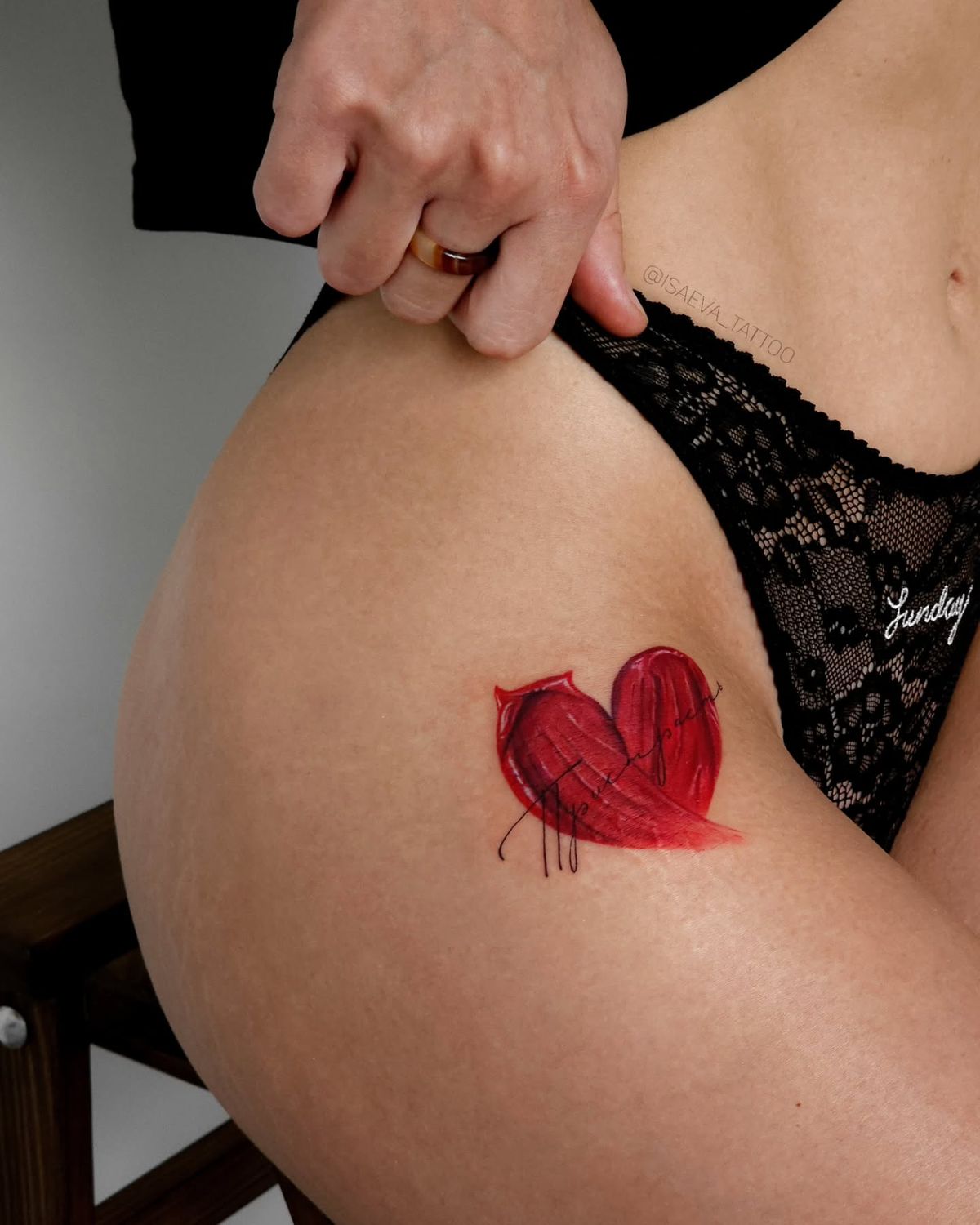 28 Heart Tattoo Designs Full of Meaning and Style