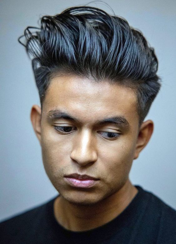 Explore 20 Stunning Fall Hair Styles with Side Parts for Trendy Looks for Every Occasion