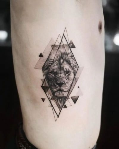 Expressive and Bold: 18 Lion Tattoo on Ribs