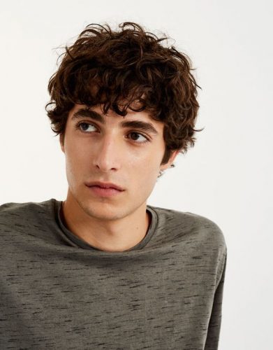 Discover ’s Top 19 Men’s Fringe Hairstyles: From Bold Undercuts to Curly Charms | Trendsetting Hair Ideas