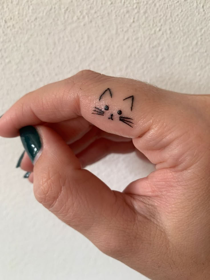 Here Are 28 Cat Tattoo Ideas to Consider in for Women and Men: Minimalist, Funny, Gothic