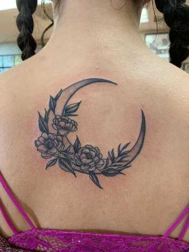 20 Moon Flower Tattoo Ideas: Graceful and Mystical Floral Designs