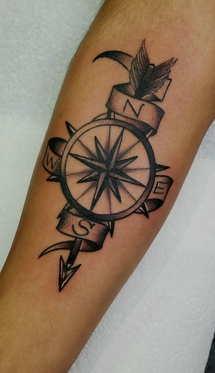 28 Compass Tattoo Ideas : Designs for Men and Women, Anchor, Traditional and More