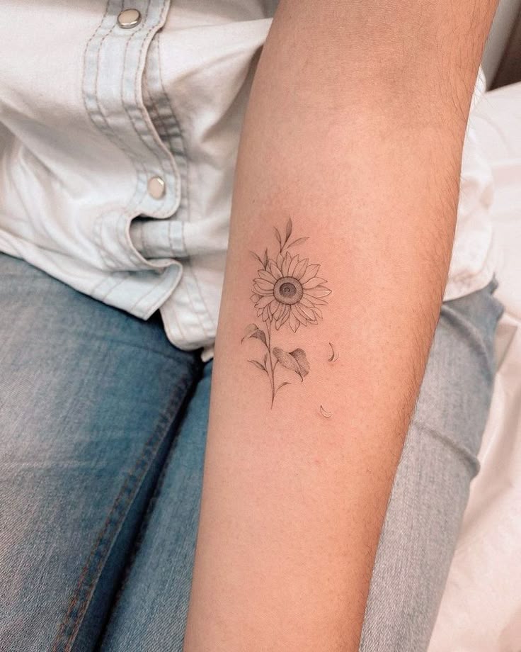 24 Ideas for Sunflower Tattoos in : Unique and Stunning Designs for Every Style