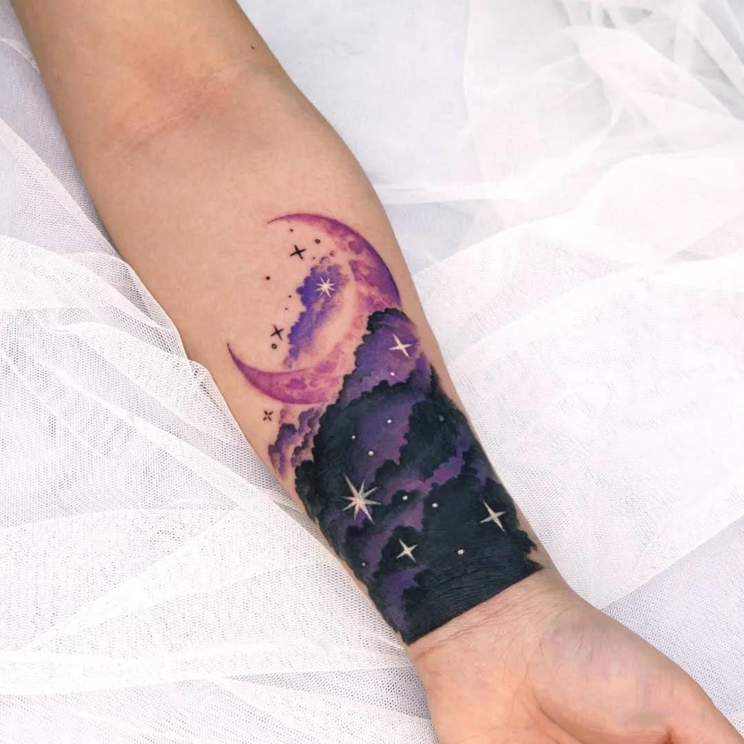 27 Galaxy Tattoo Ideas with Sleeve Designs, Black and Grey, and Cosmic Color Concepts