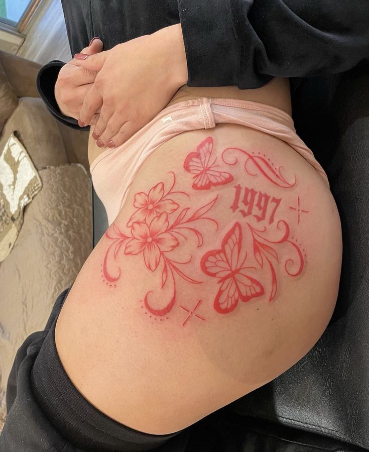 25 Thigh Tattoos Ideas : The Most Striking Designs to Inspire Your Next Ink