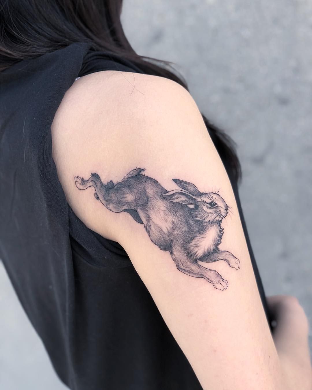 32 Rabbit Tattoo Ideas: from whisper-fine bunnies to mythic hares