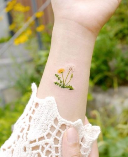 Discover 22 Unique Dandelion Tattoo Inspirations for Embrace Nature’s Beauty on Your Skin