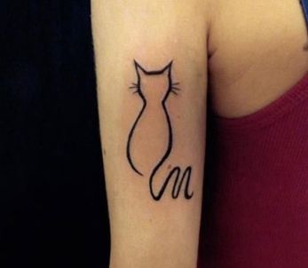 25 Simple Cat Tattoo Ideas