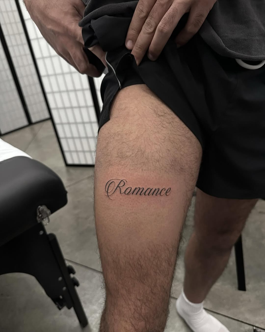 27 Mens Thigh Tattoo Ideas: how to choose art that actually suits your life