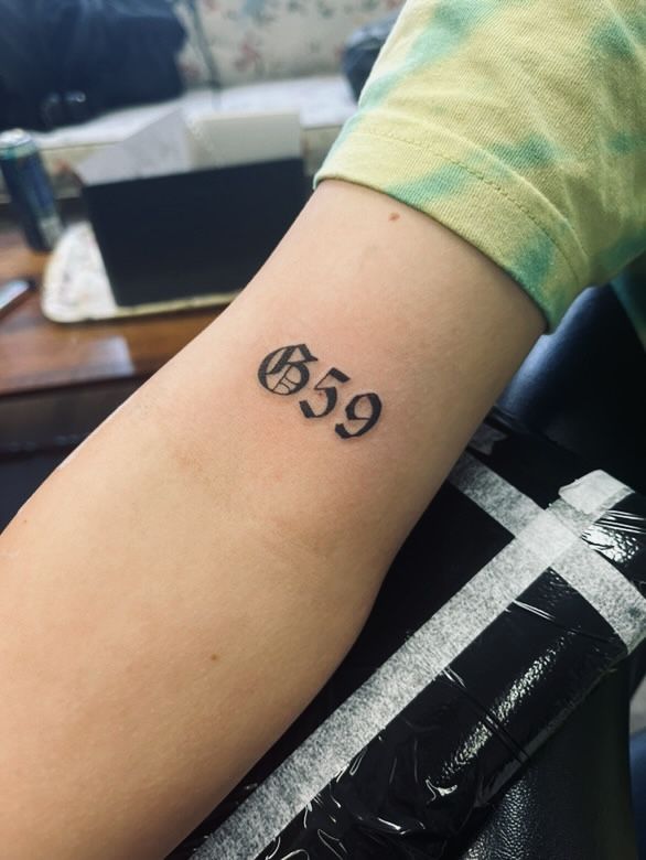 25 G59 Tattoos : Skull, Skeleton Hand, Barbed Wire, Ruby, $B, Lyrics, Stencil Tattoo Ideas