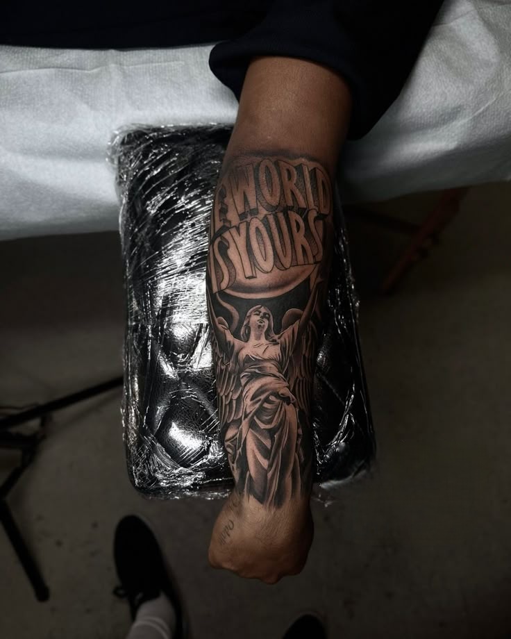 25 The World Is Yours Tattoo Ideas : Scarface Designs, Forearm, Leg & Women Tattoos