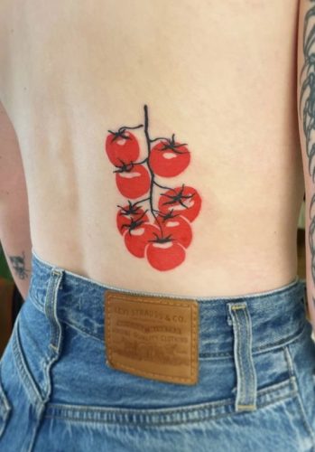17 Juicy Tomato Tattoo Designs : From Minimalist to Traditional Artistry