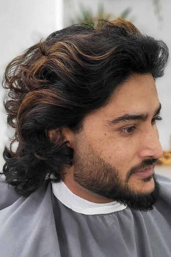 15 Trending Men’s Shoulder Length Hairstyles for : Curly, Braided, Undercut Styles