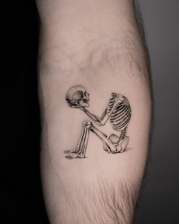 28 Skeleton Tattoo Ideas : Bold, Symbolic Ink That Stands the Test of Time