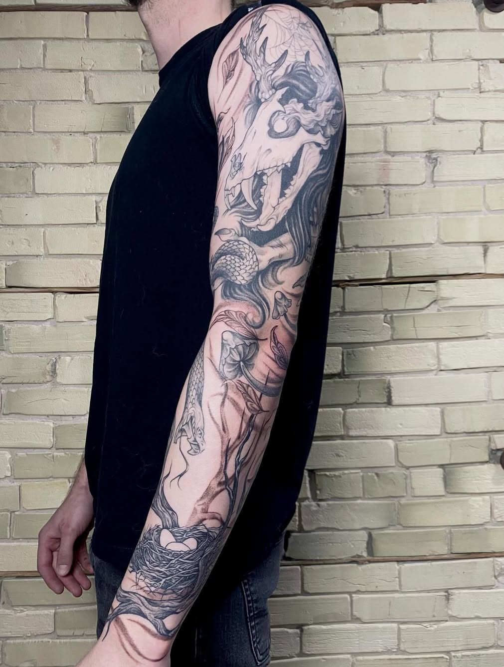 28 Full Sleeve Tattoo Ideas for Women & Men Japanese, Fine Line & Colorful Design Inspiration