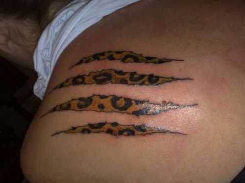25 Tiger Tattoo on Thigh Ideas