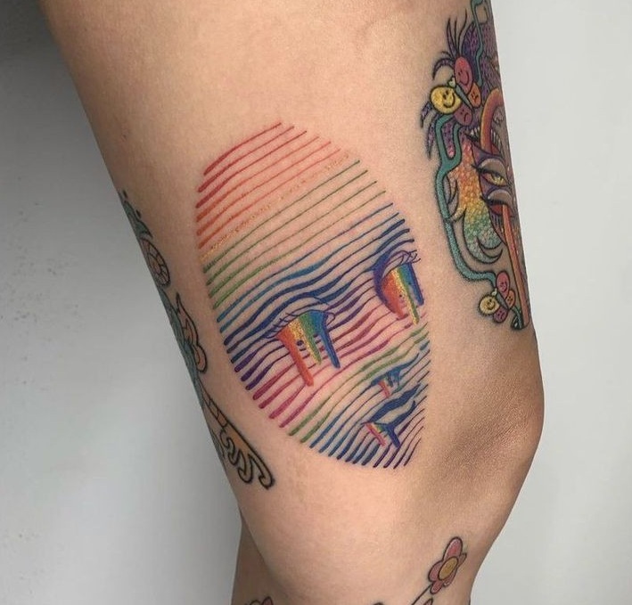 29 Unique Knee Tattoo Ideas : Traditional, Japanese, Gothic, Flower, Skull on Moth, Symmetrical Designs