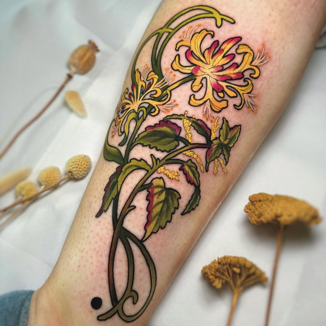 29 Honeysuckle Tattoo Ideas with Fine Line, Neo Traditional, Coral, and American Traditional Designs