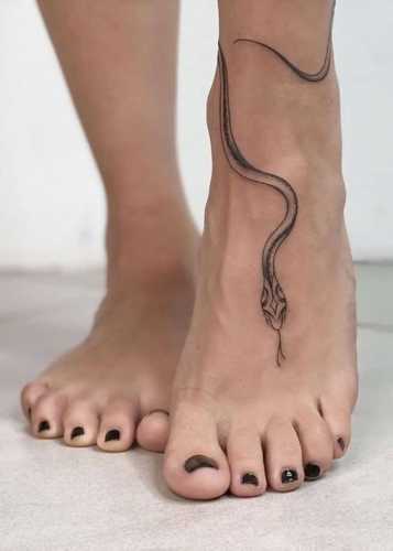 10 Snake Tattoos around Ankle Designs