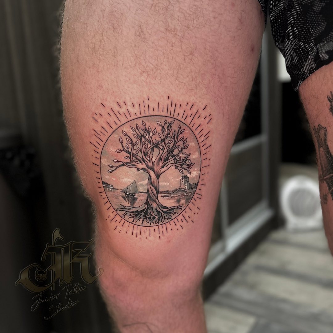 28 Family Tree Tattoo Designs Full of Meaning and Inspiration