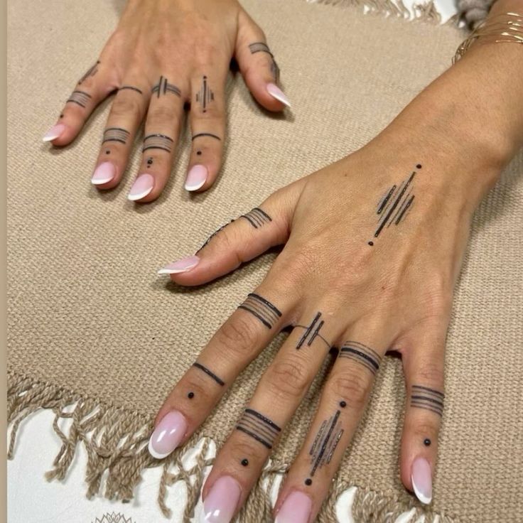 Discover ’s Top 20 Symbolic Hand Tattoos: Chinese, Viking, Om, Anarchy & More – Get Inspired!